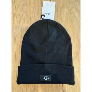 NWT Ladies Ugg Ribbed Cuffed Black Beanie Hat One Size $55